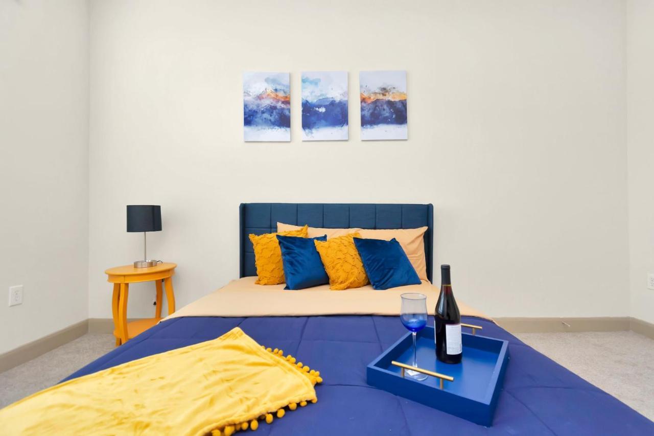Welcome To The Suite Spot Luxury 1Bedroom Mid-Rise In Suger Land Х'юстон Екстер'єр фото